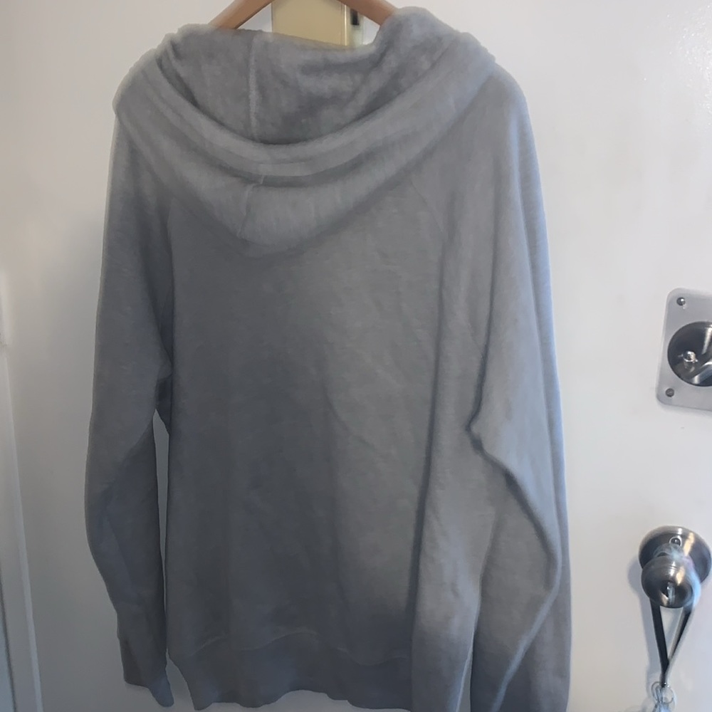 Aquaria Swearshirt View 6